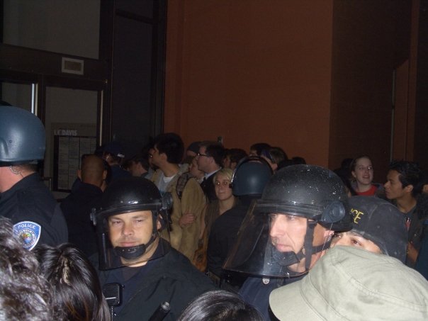 Student_protest_november_2009