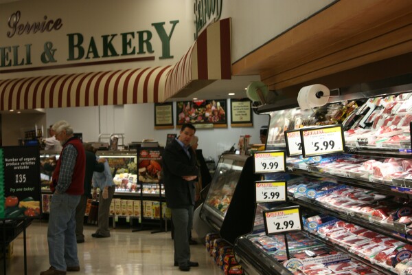 Westlake_IGA_GRAND_OPENING_008