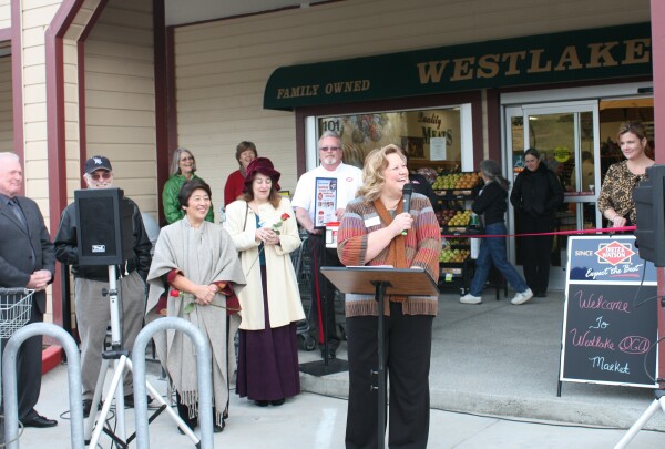 Westlake_IGA_GRAND_OPENING_057