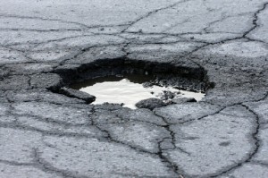 Pothole-stock.jpg