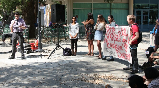 Occupy-Bank12-5