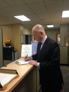 Governor Jerry Brown tweeted this photo of him pulling papers for reelection in Alameda County