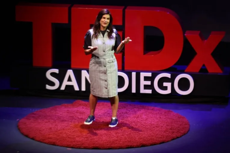 Online Charity Auction on Black Friday Raises Funds to Support Women Entrepreneurs and Domestic Violence Survivors