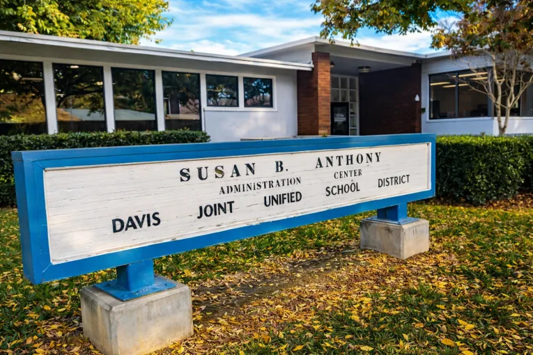 Op-ed | DJUSD Classified Employees Lose Union Representation Rights