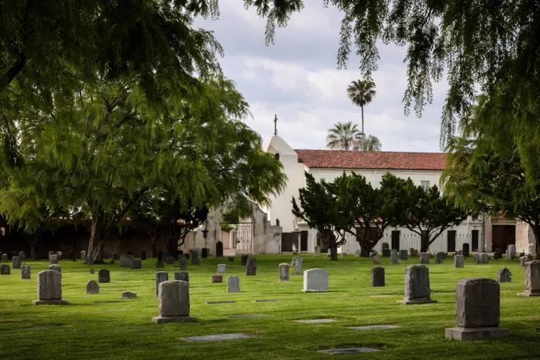 The Cross and the Chain