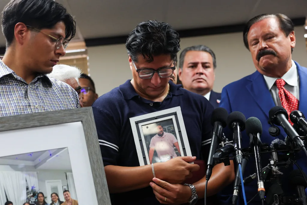 Group Demands Independent Probe of Fatal ICE Shooting of Houston Father