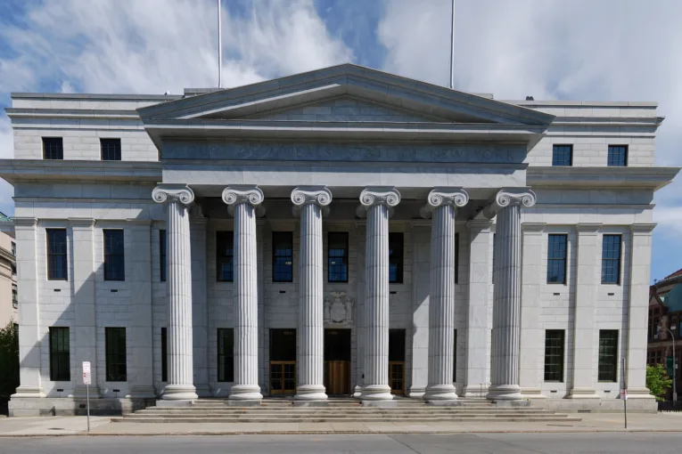 New York Appeals Court Overturns Drug Trafficking Convictions after Judge Violates Accused’s Right to Be Present